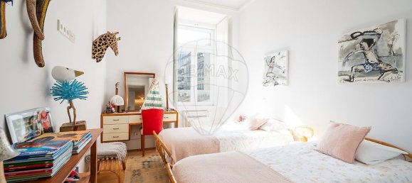 2 Schlafzimmer Wohnung in Lisbon, Portugal, Nr. 303614 3