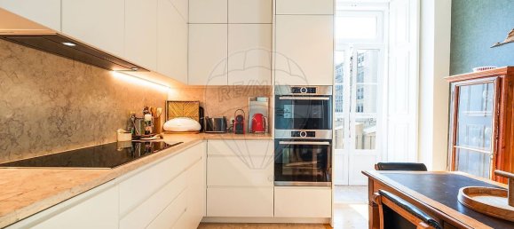 2 Schlafzimmer Wohnung in Lisbon, Portugal, Nr. 303614 11