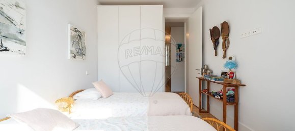 2 Schlafzimmer Wohnung in Lisbon, Portugal, Nr. 303614 2