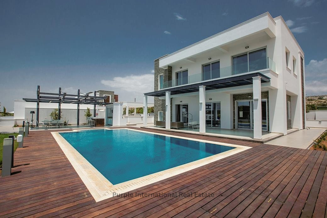 Villa de 6 dormitorios en Ayia Napa, Cyprus No. 21753