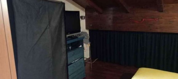 Квартира с 2 комнатами в Медолла, Италия № 238373 11