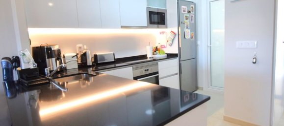 Apartamento de 2 dormitorios en Alicante, Spain No. 176290 15