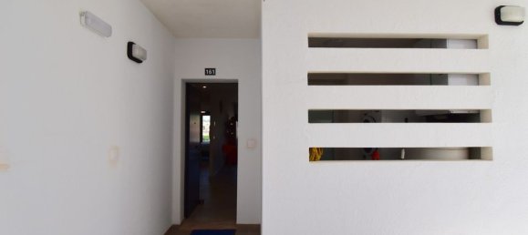 Apartamento de 2 dormitorios en Alicante, Spain No. 176290 17
