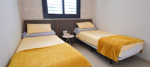 Apartamento de 2 dormitorios en Alicante, Spain No. 176290 22