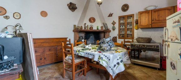 15 rooms House in Rosignano Marittimo, Italy No. 225383 8