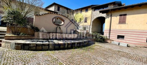 2 bedrooms Apartment in Ziano Piacentino, Italy No. 63778 2