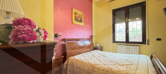 Квартира с 3 комнатами в Фоджа, Италия № 20720 15