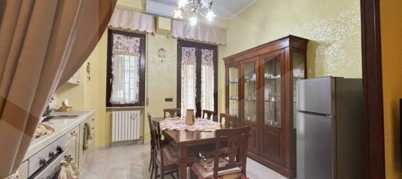 Квартира с 3 комнатами в Фоджа, Италия № 20720 10