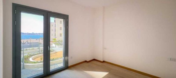 Квартира с 3 спальнями в Лимассол, Кипр № 8773 24