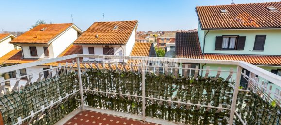 3 rooms Apartment in Poirino, Italy No. 43581 15