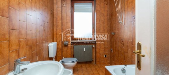 3 rooms Apartment in Poirino, Italy No. 43581 17