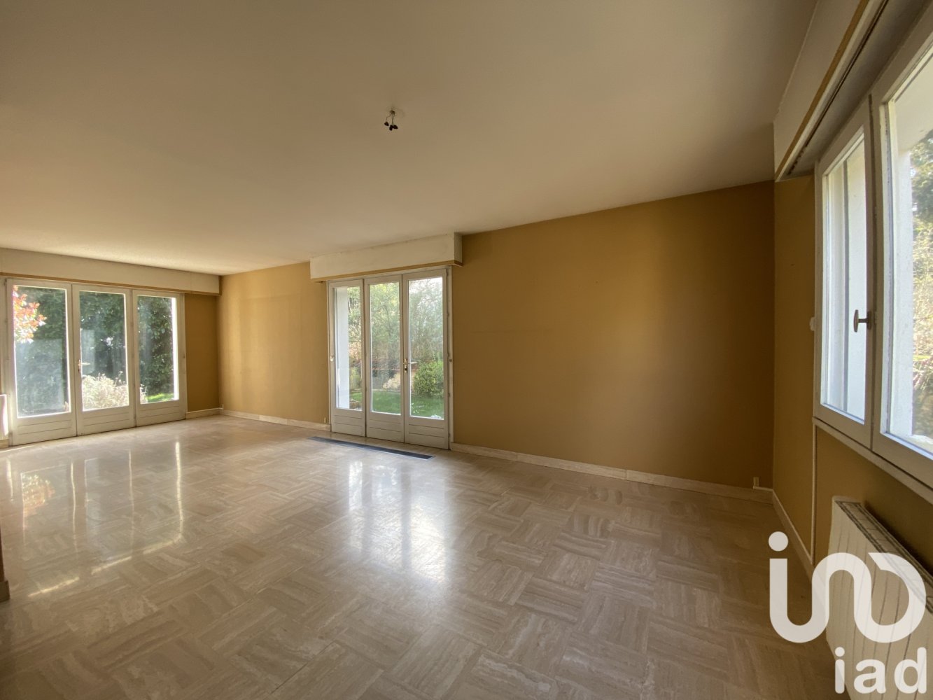 5-Zimmer Haus in Le Malesherbois, France, Nr. 238078