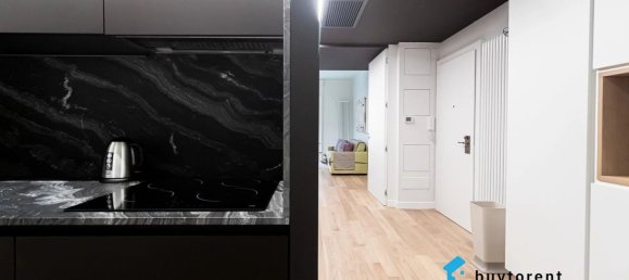 3 bedrooms Apartment in Milan, Italy No. 373168 10