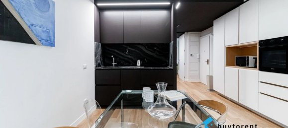 3 bedrooms Apartment in Milan, Italy No. 373168 8