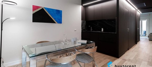3 bedrooms Apartment in Milan, Italy No. 373168 7