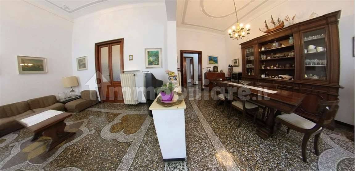 4 bedrooms Apartment in Rapallo, Italy No. 189169