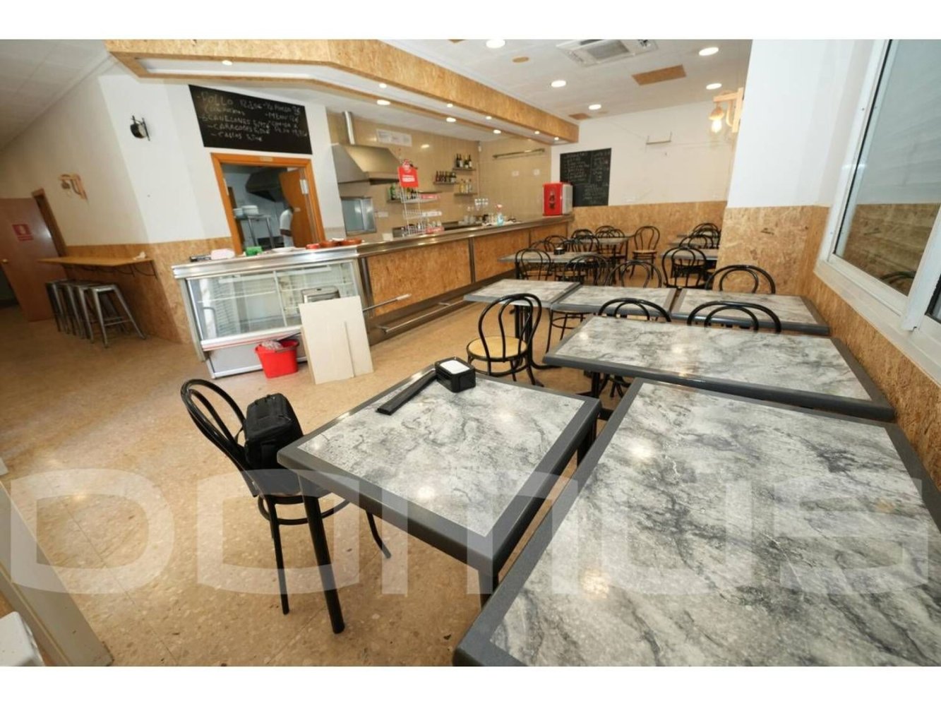 Gewerbliche Immobilie in Sant Vicenc Dels Horts, Spain 140m², Nr. 172589