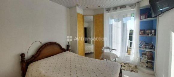 3 Schlafzimmer Haus in Mayenne, France, Nr. 307617 11