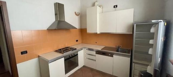 3 rooms Apartment in Alessandria, Italy No. 164126 7