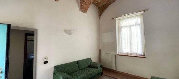 3 rooms Apartment in Alessandria, Italy No. 164126 3