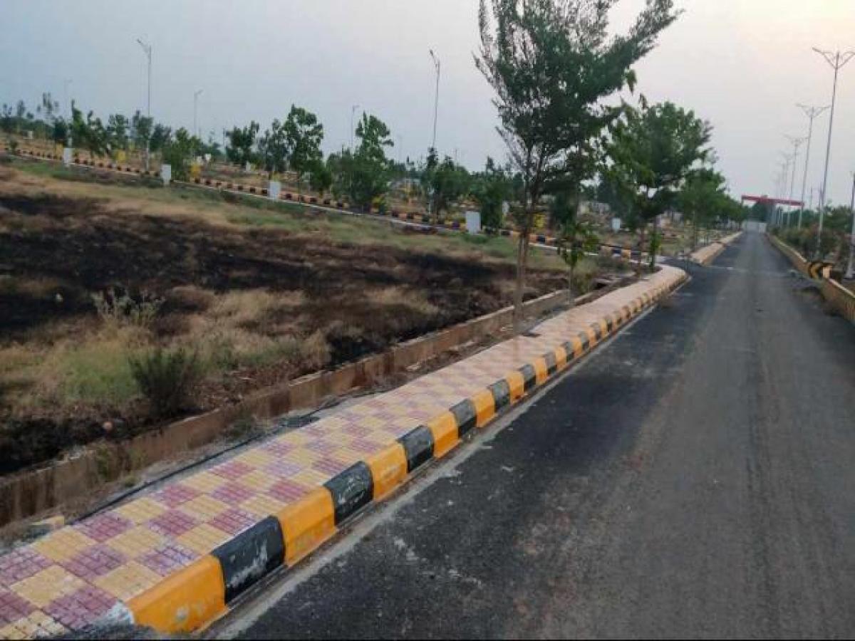  Land in Vijayawada, India No. 35671