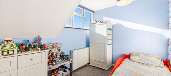 3 Schlafzimmer Haus in Horley, United Kingdom, Nr. 1039 17