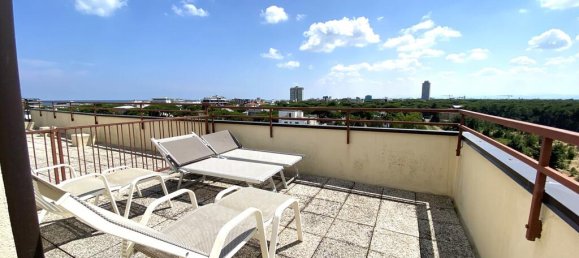 3 rooms Penthouse in Cervia, Italy No. 26667 2