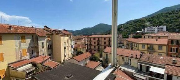 3 rooms Apartment in La Spezia, Italy No. 32027 12