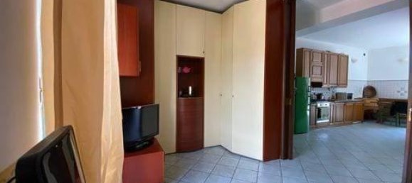 3 rooms Apartment in La Spezia, Italy No. 32027 8