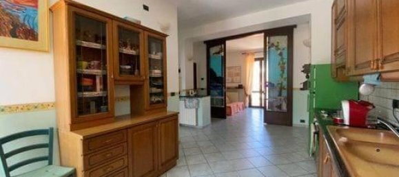 3 rooms Apartment in La Spezia, Italy No. 32027 4