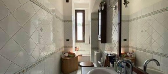 3 rooms Apartment in La Spezia, Italy No. 32027 5