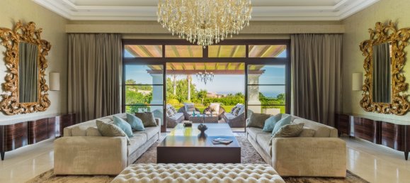 6 bedrooms Villa in Marbella, Spain No. 23002 14