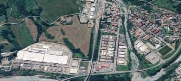 1-salle Entrepôt à Borgo Val di Taro, Italy No. 294136 15