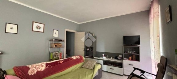 2 bedrooms Apartment in Dogliani, Italy No. 53884 6