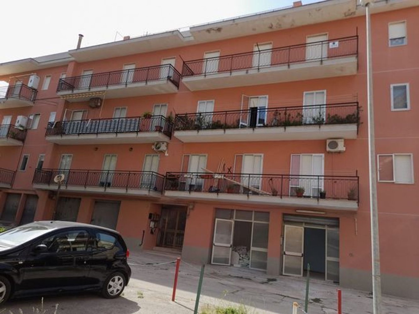 4 rooms Apartment in Palazzolo Acreide, Italy No. 116147