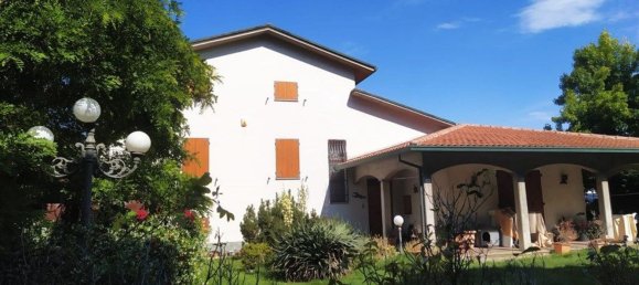 Villa de 6 divisões em Ravenna, Italy N.º 170192 8