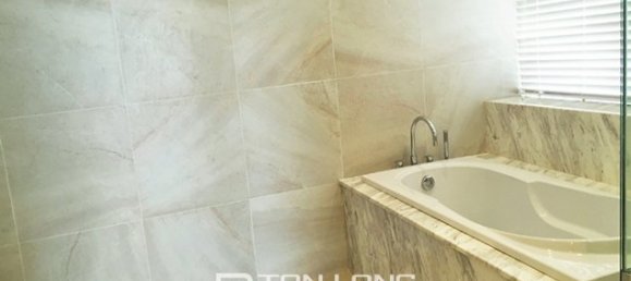 3 bedrooms Villa in Long Bien, Vietnam No. 3328 15