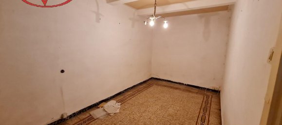 Дом с 4 комнатами в Лоро Чуффенна, Италия № 235695 6