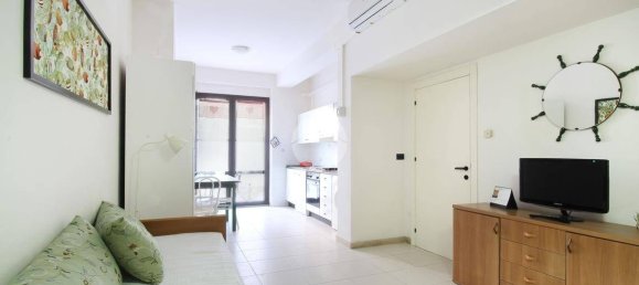1 bedroom Apartment in San Benedetto del Tronto, Italy No. 223940 2