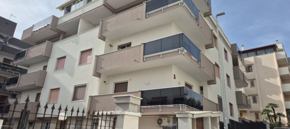 4 chambres Appartement à Trani, Italy No. 381347 5