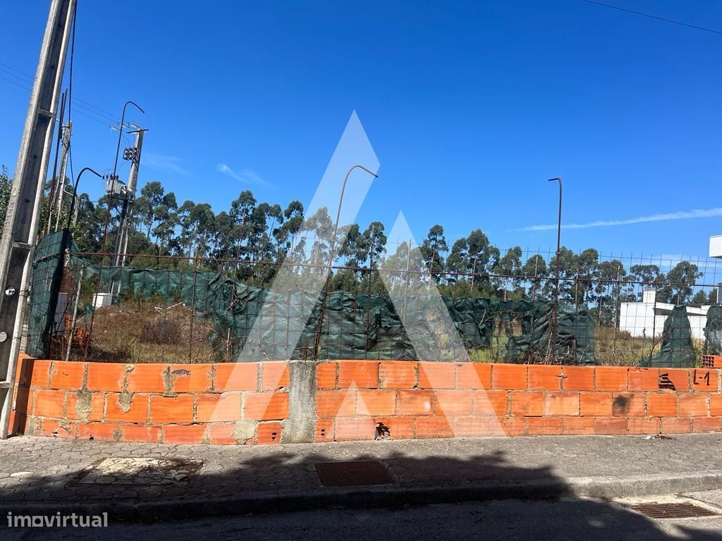 Grundstück in Aveiro, Portugal 387m², Nr. 91240