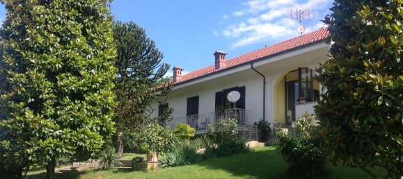 7-salle Villa à Santo Stefano Roero, Italy No. 285945 2