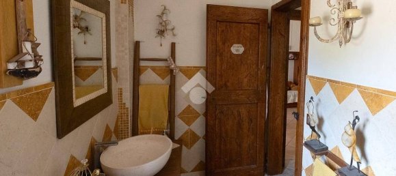 4 غرف نوم فيلا في Lanuvio, Italy رقم 137758 9