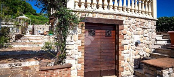 4 غرف نوم فيلا في Lanuvio, Italy رقم 137758 23