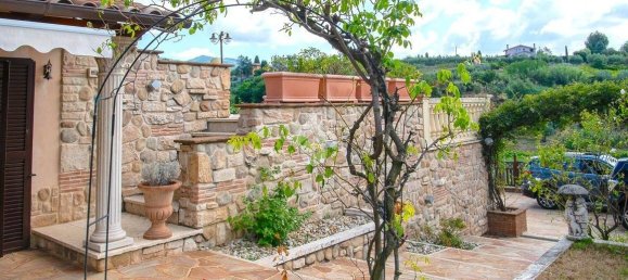 4 غرف نوم فيلا في Lanuvio, Italy رقم 137758 29