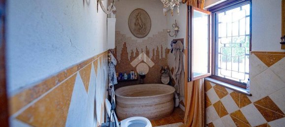 4 غرف نوم فيلا في Lanuvio, Italy رقم 137758 7