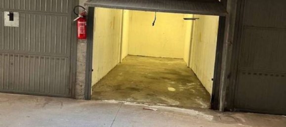 Garaje en Bresso, Italy 23 m² No. 328360 3