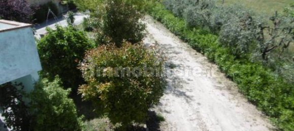 2 Schlafzimmer Haus in Monte San Pietrangeli, Italy, Nr. 73683 20