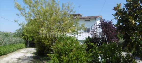 2 Schlafzimmer Haus in Monte San Pietrangeli, Italy, Nr. 73683 16