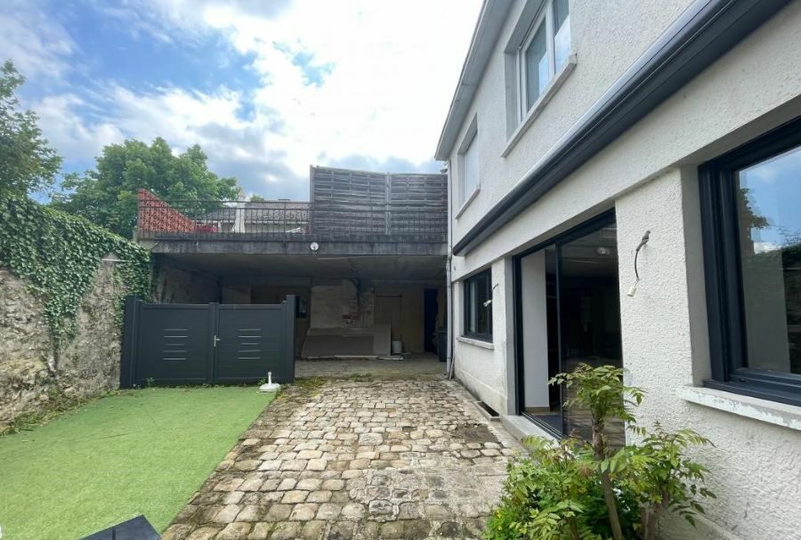 Edifício T5 em Saint-Fargeau-Ponthierry, France N.º 174028